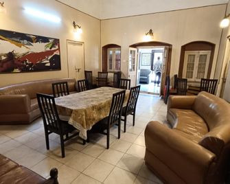 Goroomgo Tourist Guest House Amritsar - Amritsar - Restaurante
