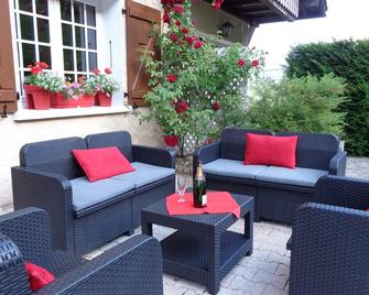 Auberge Du Fraizier - Thônes - Patio