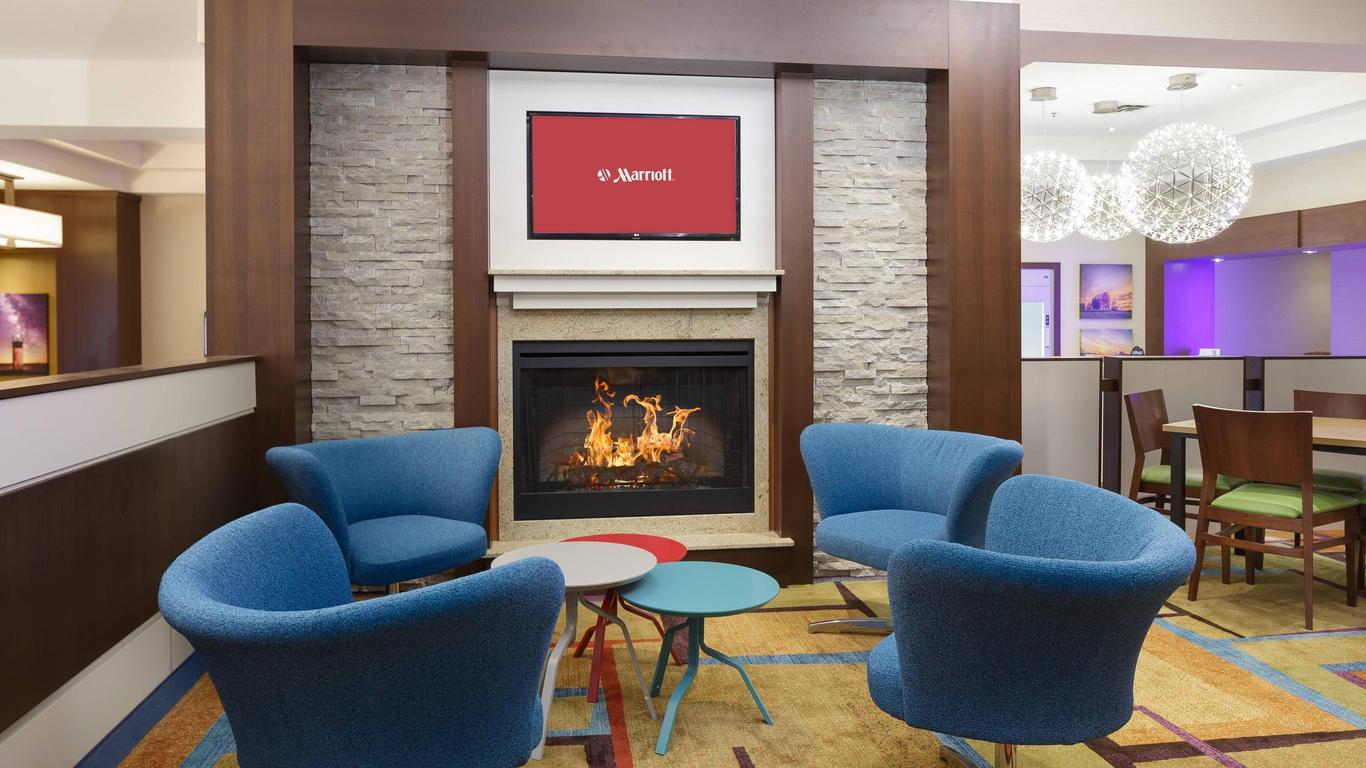 Fairfield Inn & Suites by Marriott Belleville