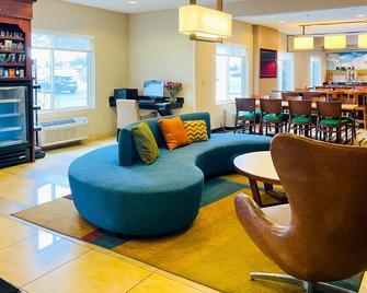 Comfort Inn and Suites Olathe - Olathe - Lounge