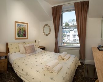 Somerset House - Grange-over-Sands - Bedroom