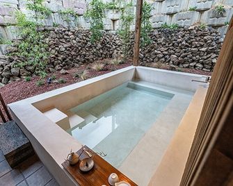 Stay Gaia - Incheon - Pool