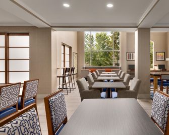Holiday Inn Express & Suites Auburn - University Area By IHG - Auburn - Ravintola