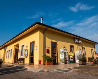 Gasparina Village - Castelnuovo del Garda - Gebouw