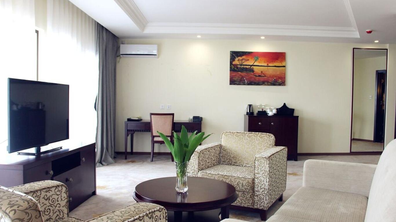 Bintumani Hotel