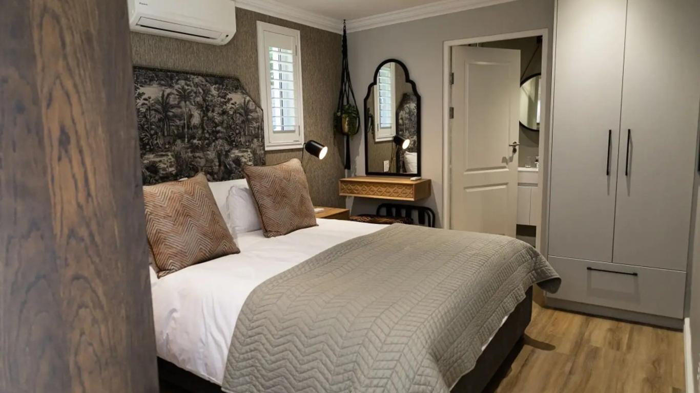Cape Village Lodge