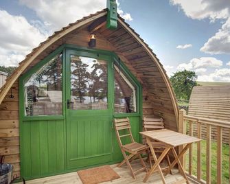 Finest Retreats - The Rushy Lot - Hexham - Patio