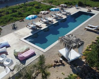 Casapiuholidaysicilia-Adults Only - Noto - Bể bơi