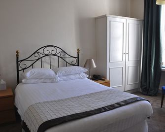 Atholl Arms Hotel - Dunkeld - Schlafzimmer