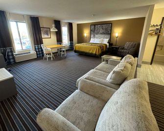 Super 8 by Wyndham Columbia Clark Lane - קולומביה - חדר שינה