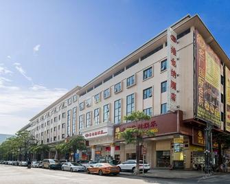 Vienna Hotel Guangdong Zhongshan Ancient Town Lighting Expo Center - Zhongshan - Edificio