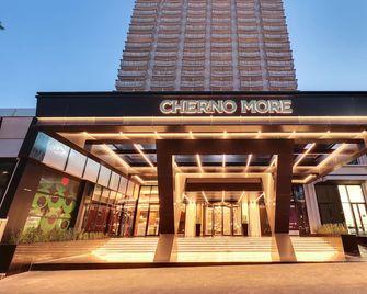 Hotel Cherno More - Warna - Gebäude