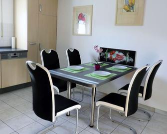 Ferienhaus, 110qm, 4 Schlafzimmer, max. 7 Personen - Schwanau - Comedor