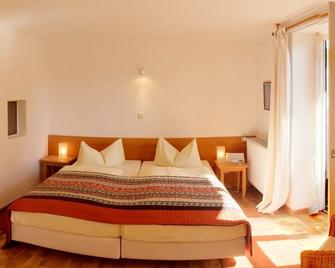 Hotel Jäger von Fall - Lenggries - Bedroom