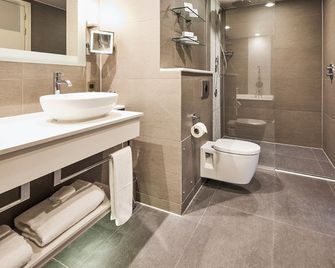Genting Hotel & Spa at Resorts World Birmingham - סוליהול