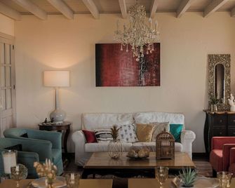 Posada Morisca Charming Hotel Boutique - Nerja - Living room