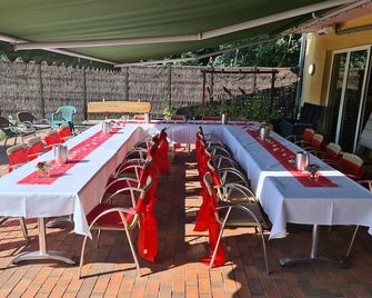 Landhotel Löwenbruch - Ludwigsfelde - Restaurante