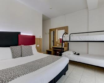 Hotel Grazia Riccione - Riccione
