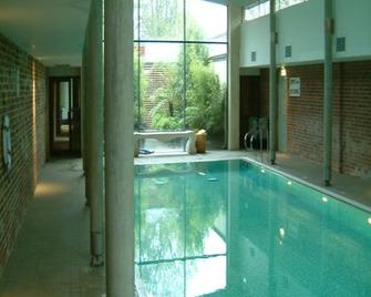 The Ickworth Hotel - บูรี เซนต์ เอดมุนส์ - สระว่ายน้ำ