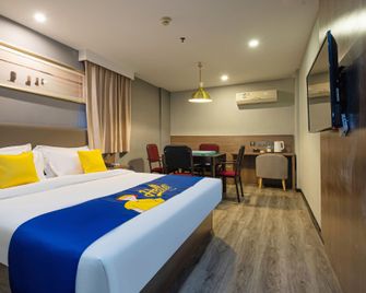 7 Days Hotel Zhuzhou Hongqi Plaza Hotel - Zhuzhou - Schlafzimmer