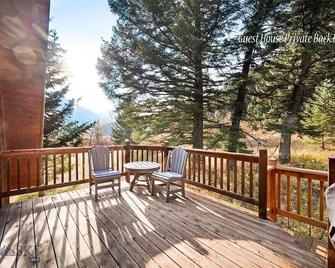 Ideal Location between Bozeman and Big Sky, MT - Gallatin Gateway - Balcony