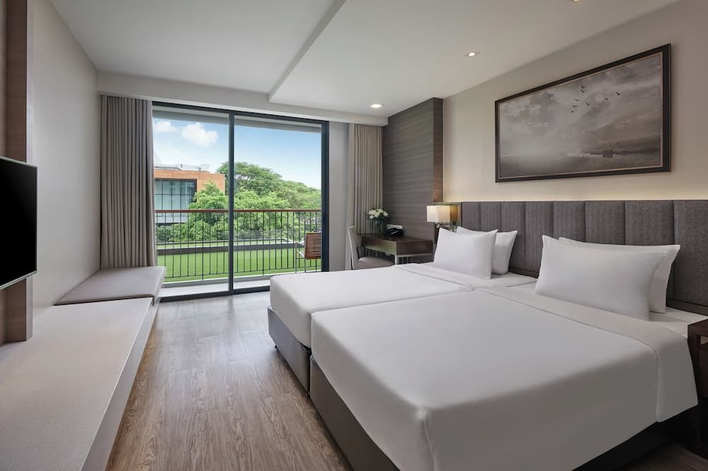 The Park Nine Hotel Suvarnabhumi - Free Bkk Airport Shuttle - Racha Thewa