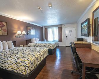 Hospitality Inn San Bernardino/ Redlands - San Bernardino - Schlafzimmer