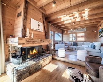 Chalet La Cabane, Carroz D Araches - By Emerald Stay - Arâches-la-Frasse - Salon