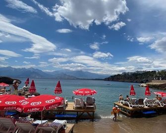Marina Hostel Pansiyon - Antalya