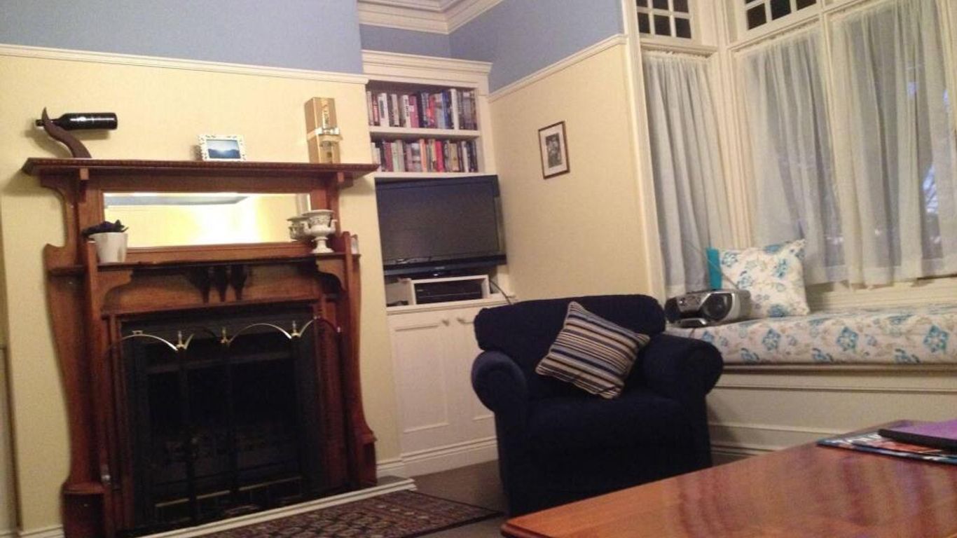 Bethany Manor Bed & Breakfast