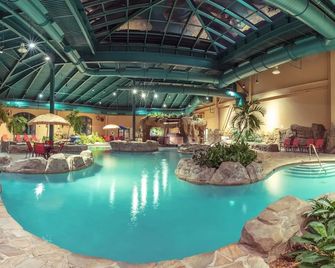 Paragon Casino Resort - Marksville - Piscine