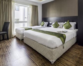 Treebo Trend J'S Five Two Boutique - Chennai - Bedroom