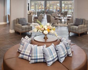 voco Saranac Lake NY - Waterfront, an IHG Hotel - Saranac Lake - Restaurant