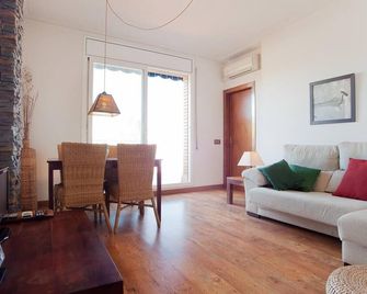 Aparteasy - Atic Sagrada Familia - Barcelona - Sala de estar
