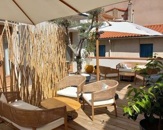 Intense Boutik-Hôtel - Port-Vendres - Terasa