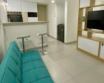 Alquiler mayor a un mes de Apartaestudio excelente ubicación - Cali - Living room