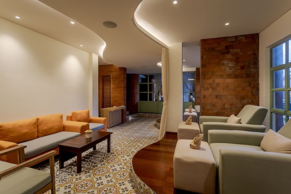 Fourteen Roses Boutique Hotel, Kuta