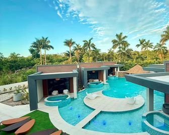 Opulenz Draxhall - Saint Ann’s Bay - Piscina