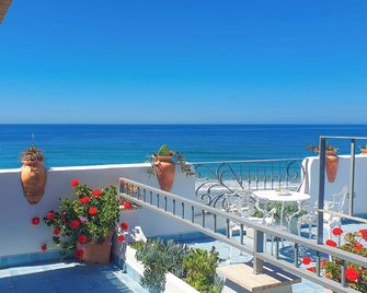 Hotel Aurora - Sperlonga - Balkon