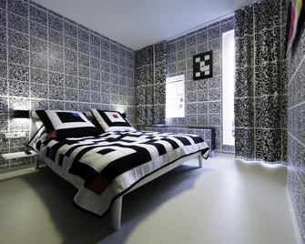 Design Hotel Modez - Arnheim - Schlafzimmer