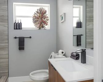 1br Seaside Retreat Walk to Hollywooddan - Hollywood