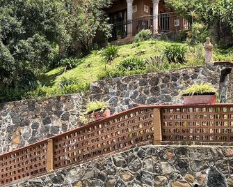 La Gloria de Los Ángeles - Tzintzuntzán - Outdoors view