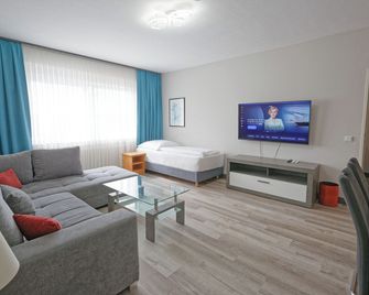 Friends Hotel Kerpen - Kerpen - Living room