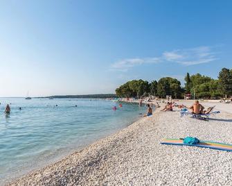 One-Bedroom Apartment In Fazana - Fažana - Strand