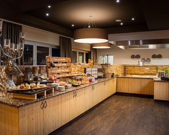KUHOTEL by Rilano - Waidring - Buffet