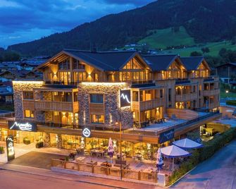 Mountain Hotel Luis - Kaprun - Budova
