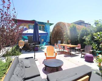 Efficient Micro Living In Dtph - 鳳凰城 - 天井