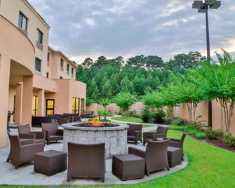 Courtyard by Marriott Mobile Daphne/Eastern Shore - Spanish Fort - Patio