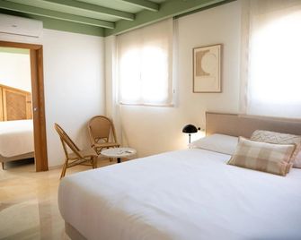 Rooms by JovA - el Campello - Bedroom
