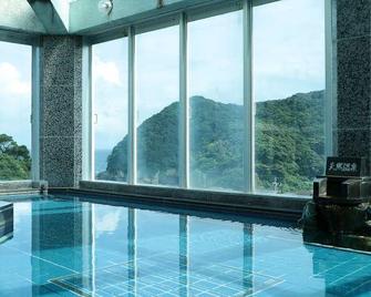Suzunami - Toba - Pool
